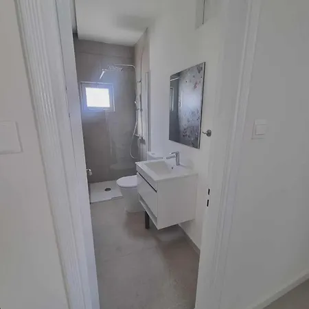 Apartament Karyatis Building Nikozja